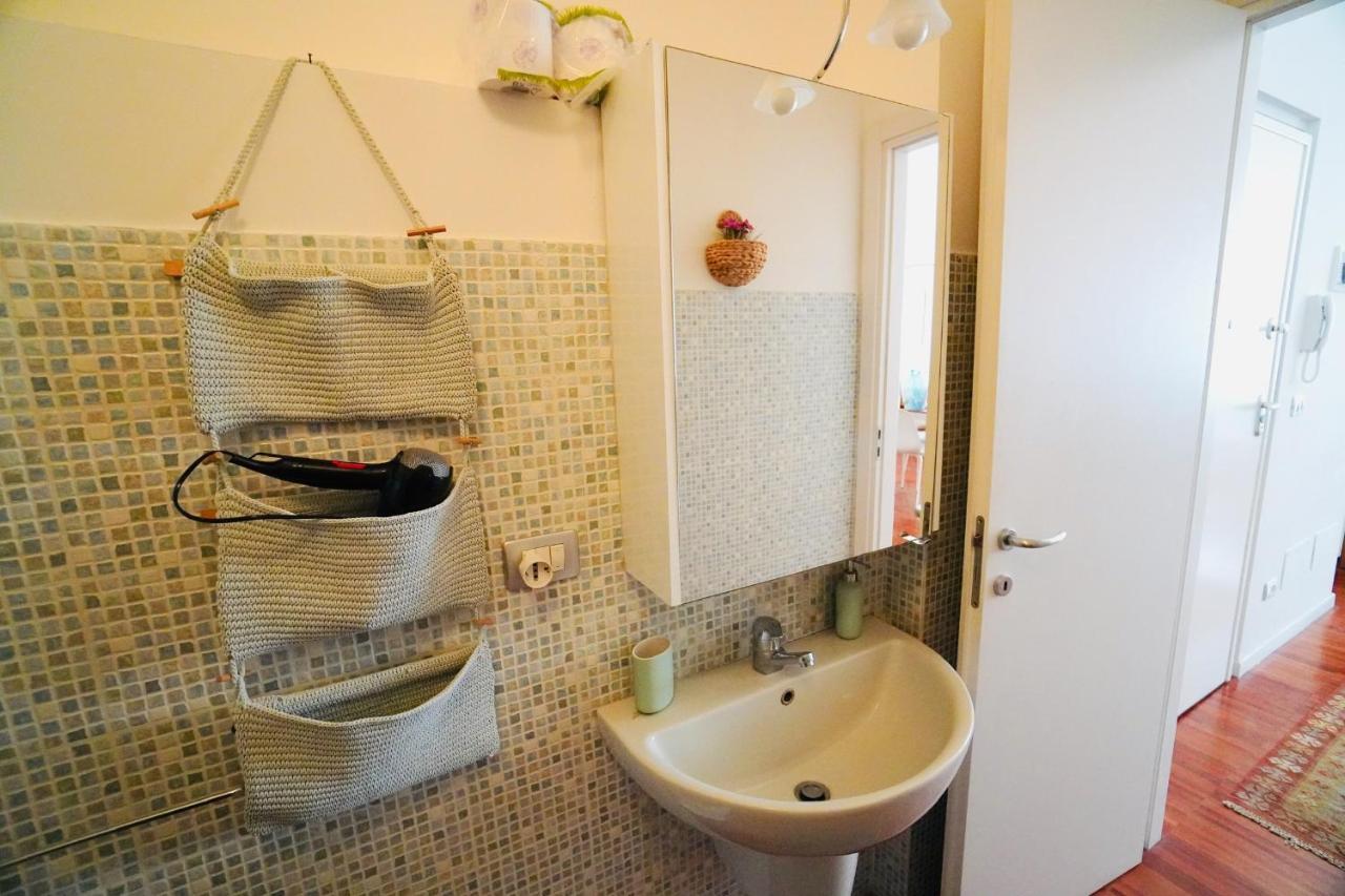 Апартаменты A Casa Di Enza Болонья Экстерьер фото